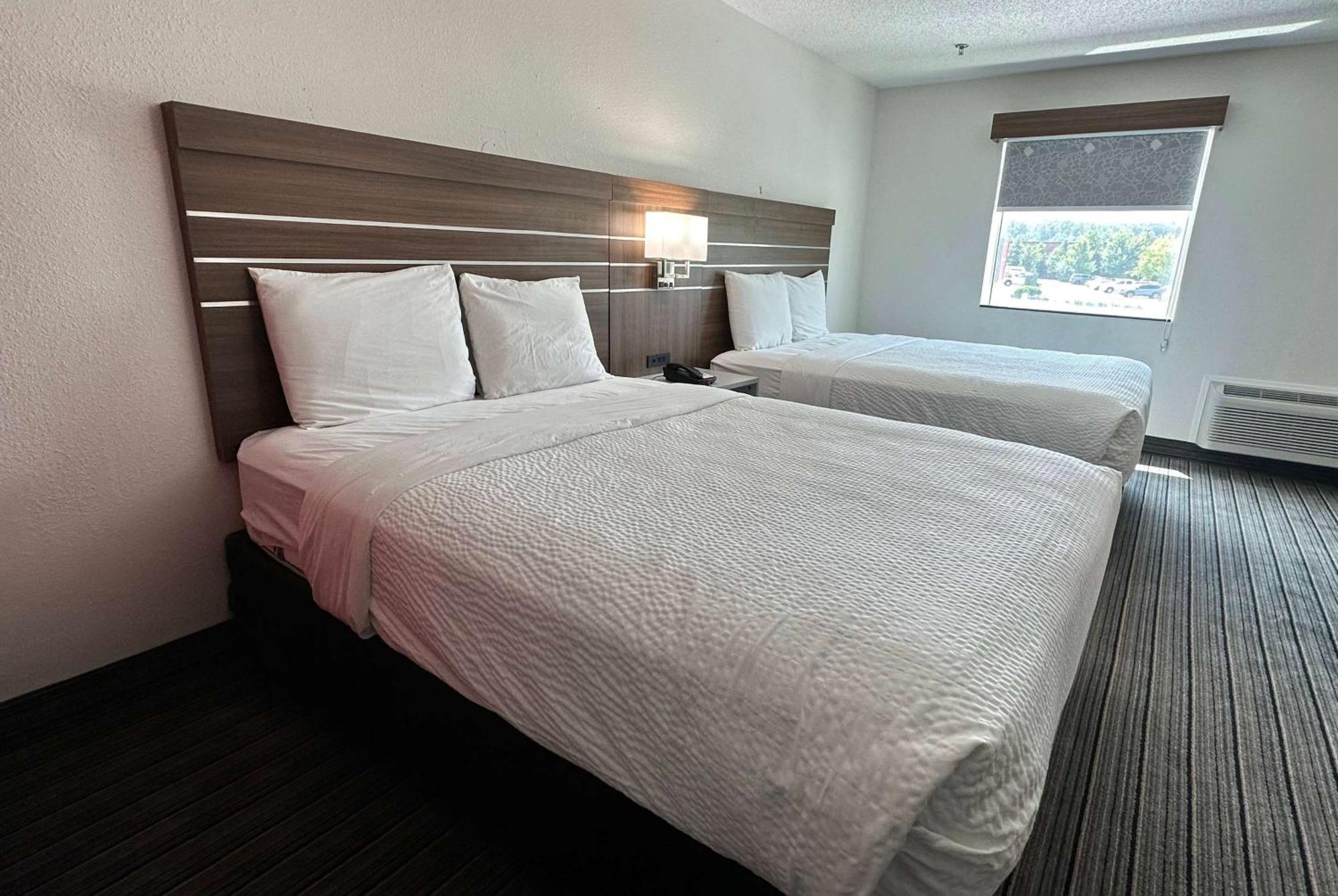 Ramada By Wyndham Lithia Springs Atlanta Hotell Eksteriør bilde