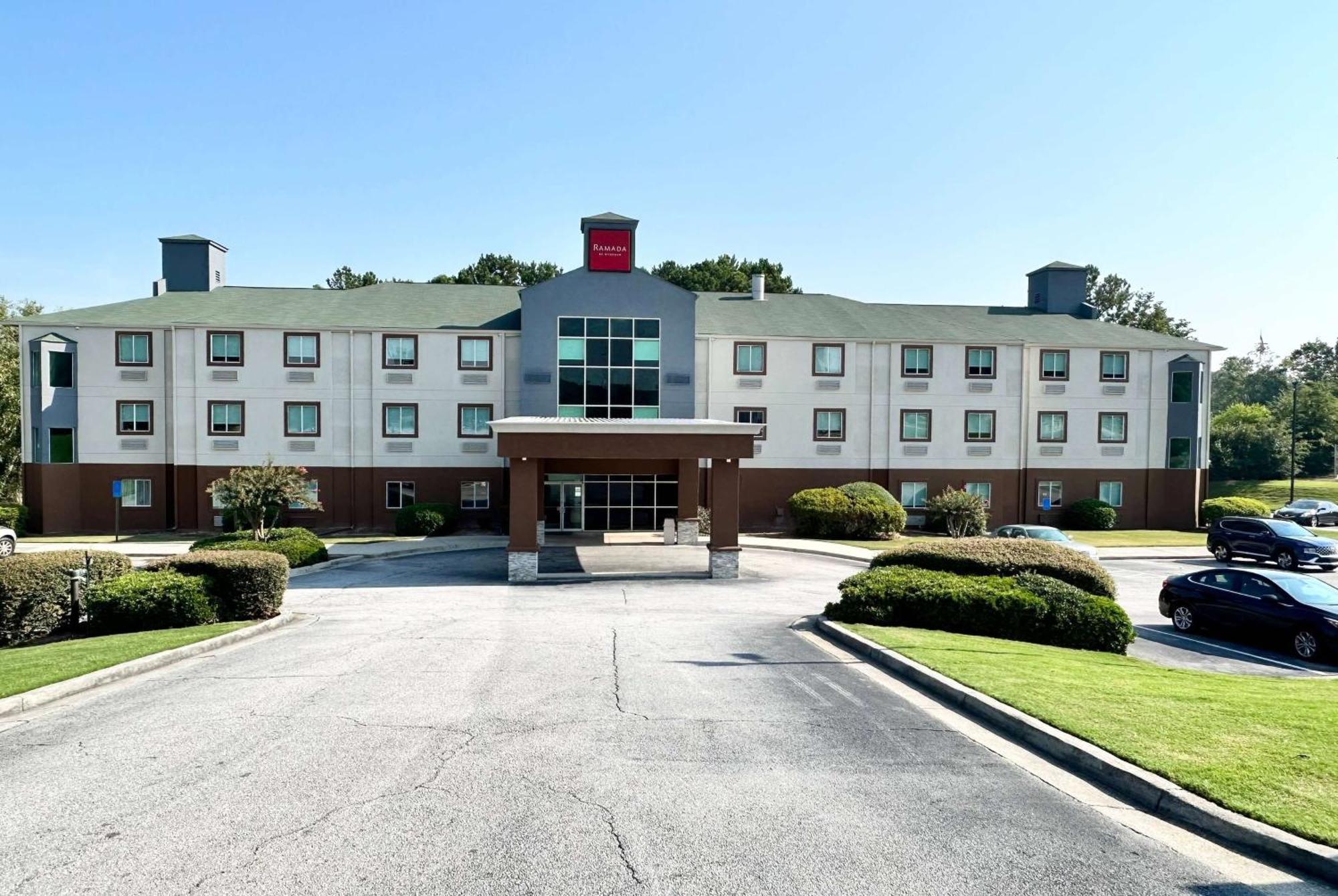 Ramada By Wyndham Lithia Springs Atlanta Hotell Eksteriør bilde