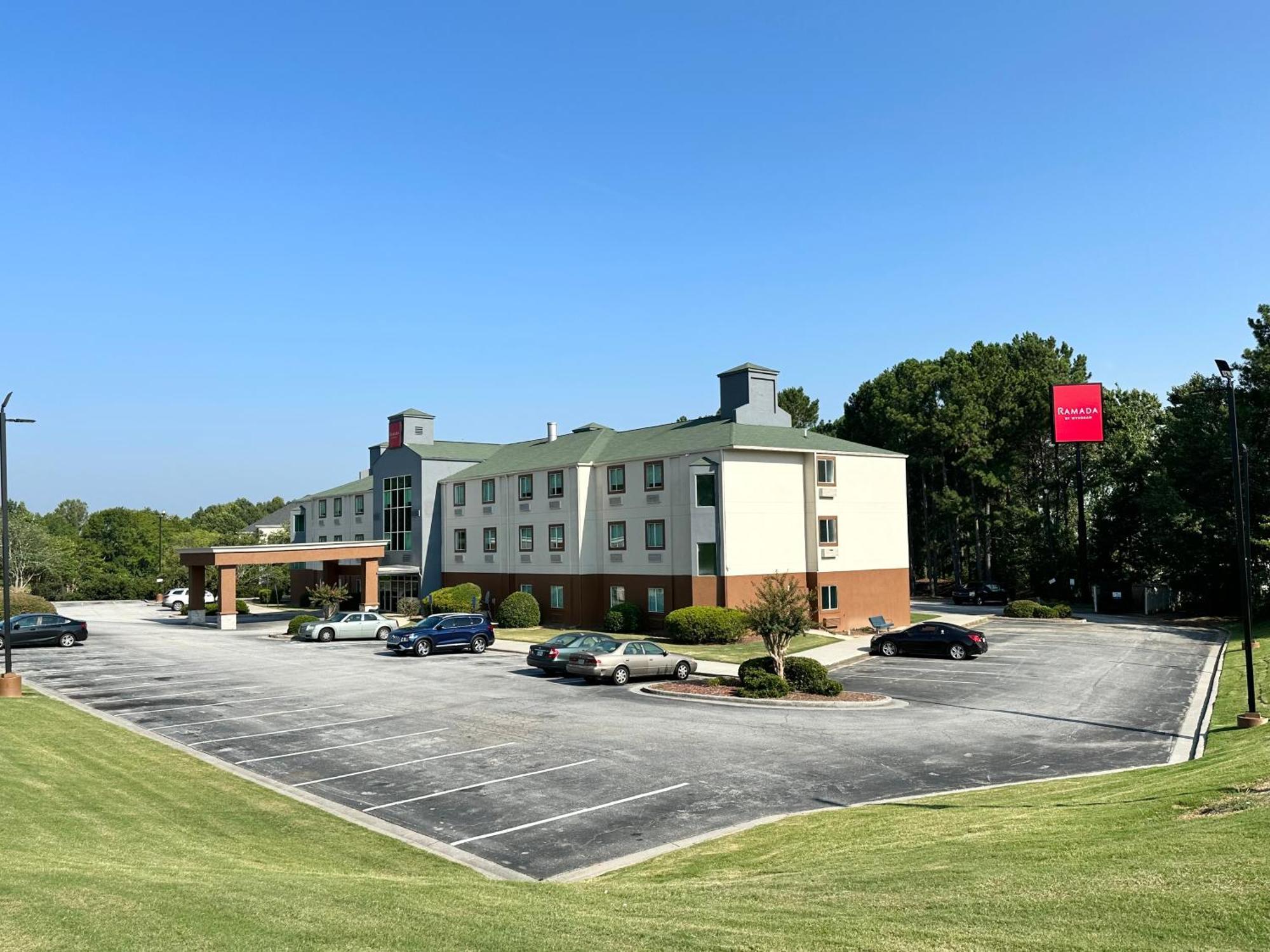 Ramada By Wyndham Lithia Springs Atlanta Hotell Eksteriør bilde