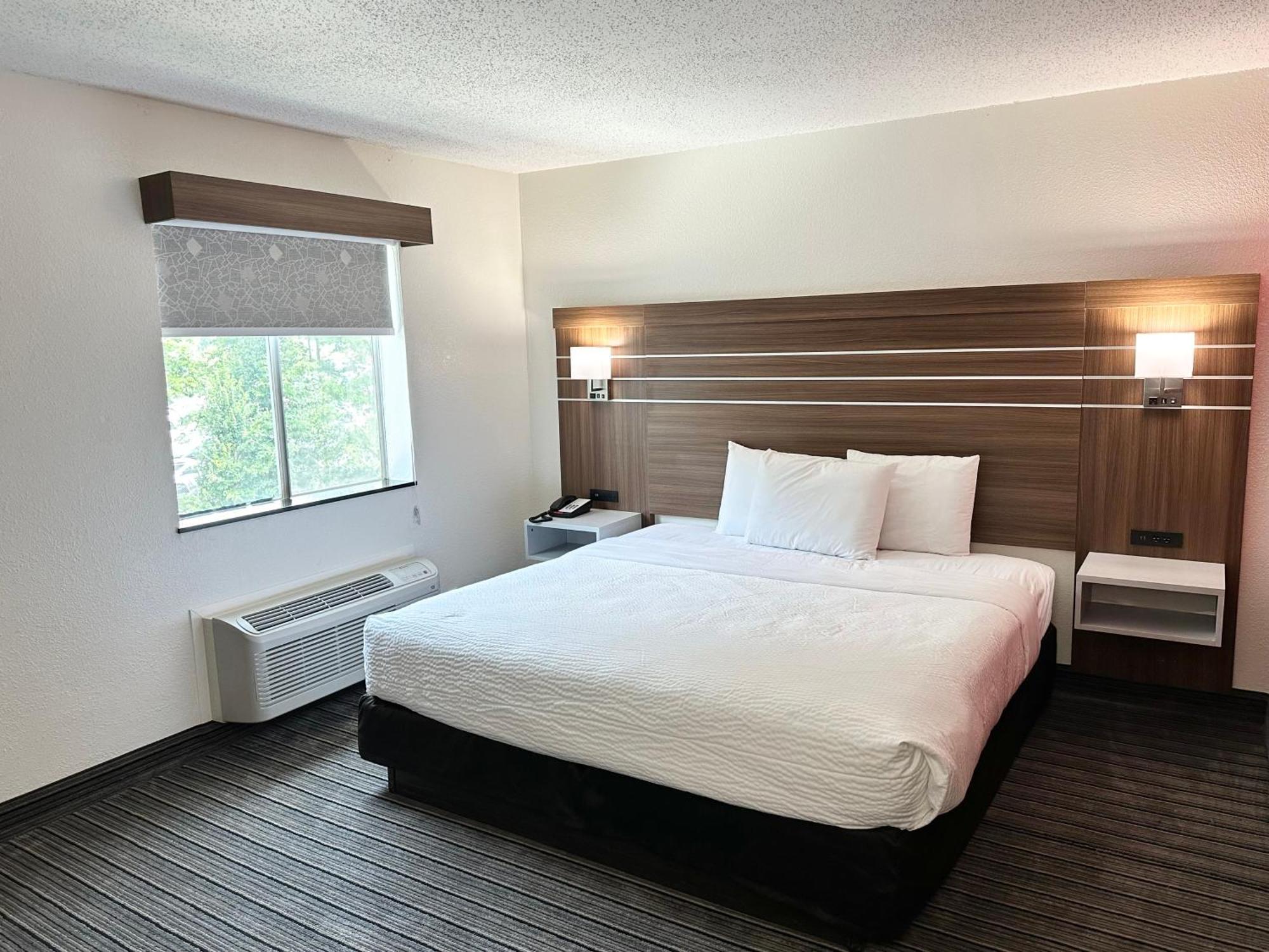 Ramada By Wyndham Lithia Springs Atlanta Hotell Eksteriør bilde